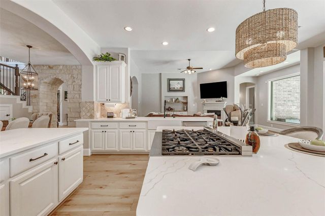 5323 Lake Hill Farm Way, Fulshear, TX 77441