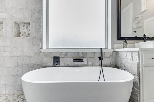 5323 Lake Hill Farm Way, Fulshear, TX 77441