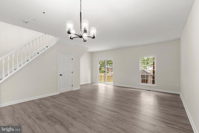 6916 FLAG HARBOR DR, District Heights, MD 20747