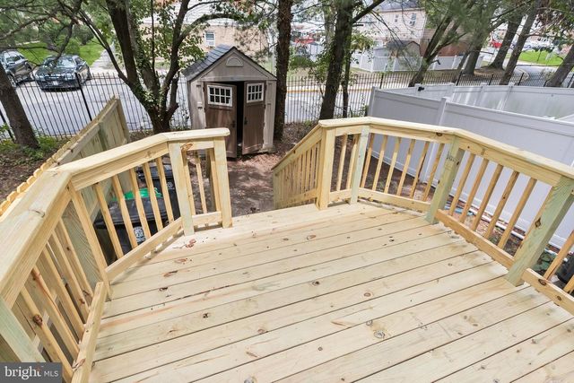 6916 FLAG HARBOR DR, District Heights, MD 20747