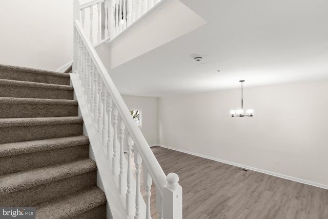 6916 FLAG HARBOR DR, District Heights, MD 20747