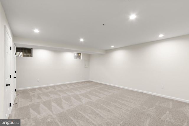 6916 FLAG HARBOR DR, District Heights, MD 20747