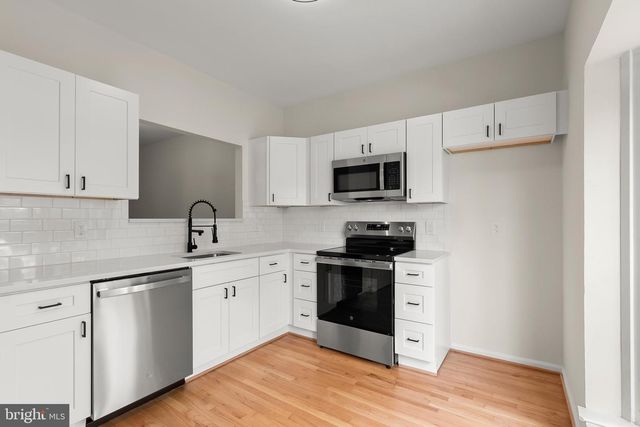 6916 FLAG HARBOR DR, District Heights, MD 20747