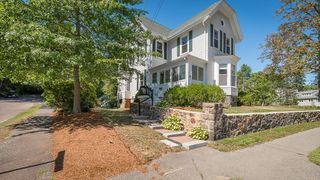 30 Pine Street, Manchester, MA 01944