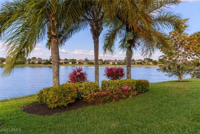 8595 Palermo CT, Naples, FL 34114