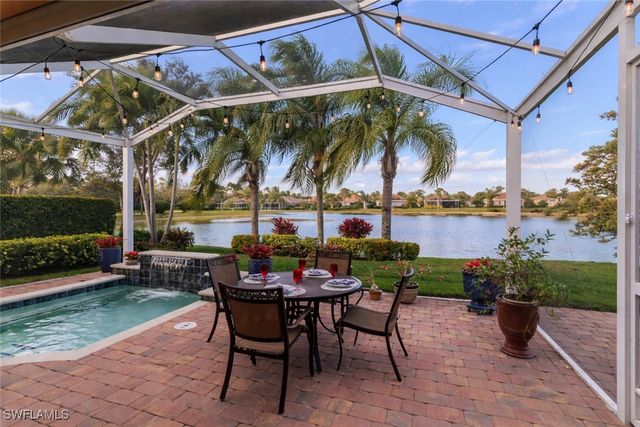 8595 Palermo CT, Naples, FL 34114