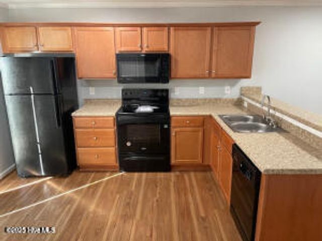 427 Sullivan Loop Road, Midway Park, NC 28544