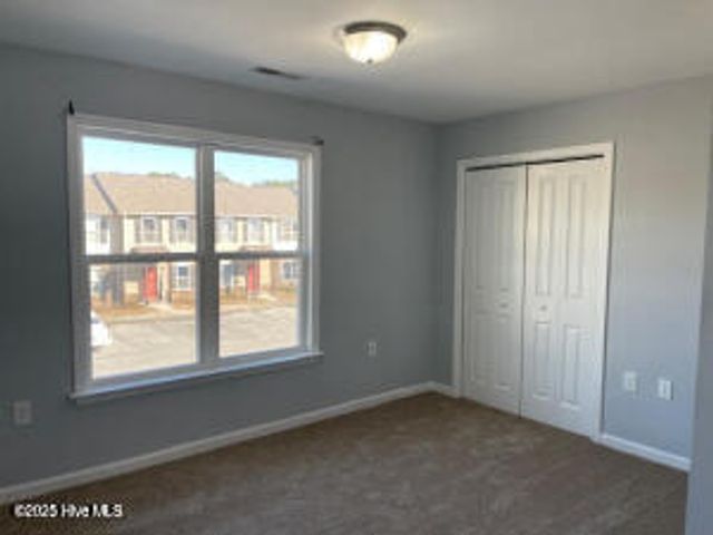 427 Sullivan Loop Road, Midway Park, NC 28544