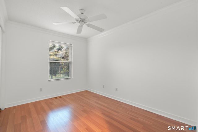 175 South End Road F37, East Haven, CT 06512