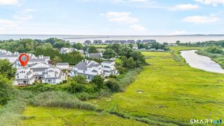175 South End Road F37, East Haven, CT 06512