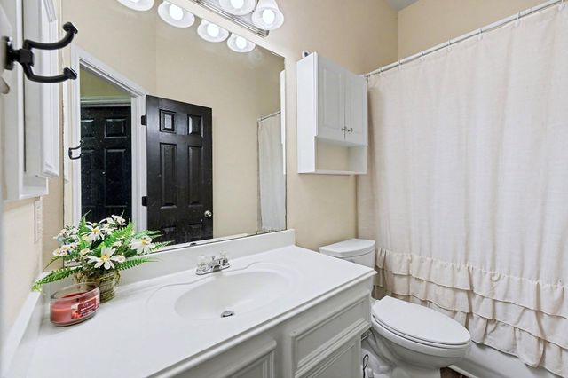 7418 Lakesage Lane, Richmond, TX 77407