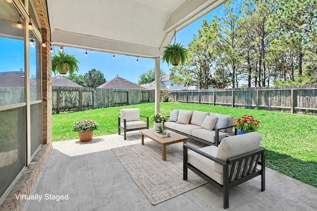 7418 Lakesage Lane, Richmond, TX 77407