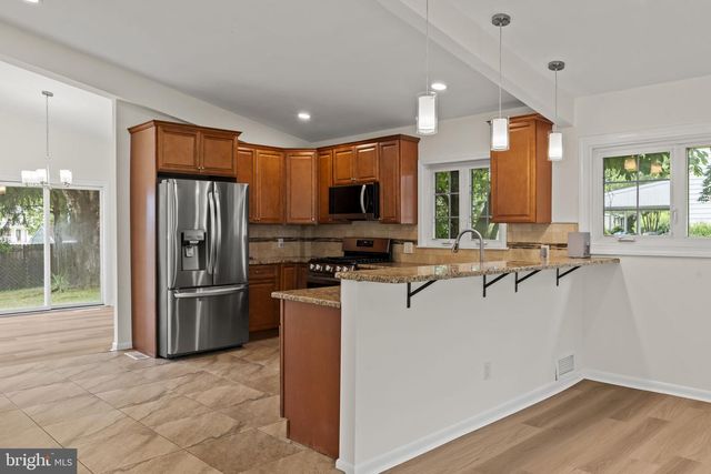 1525 ERBS MILL RD, Blue Bell, PA 19422