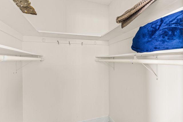 1121 N 66th Terrace, Hollywood, FL 33024