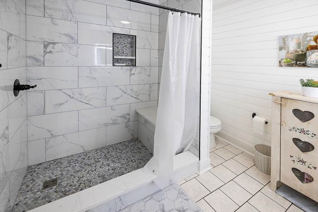 105 Maria Circle, Houma, LA 70360