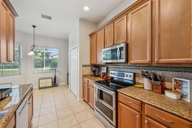 4641 ROLLING GREEN DRIVE, Wesley Chapel, FL 33543