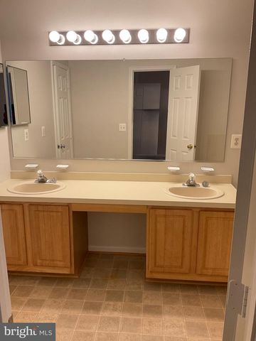 2678 STANFORD PL, Waldorf, MD 20601