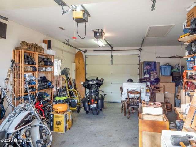 200 Pelican Drive, Newport, NC 28570