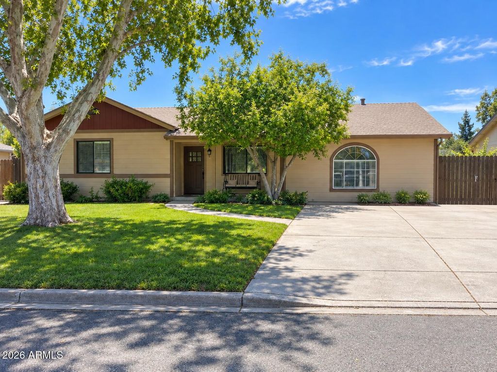 3924 W LAS PALMARITAS Drive, Phoenix, AZ 85051 — photo 3