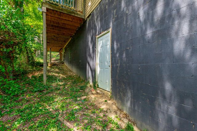 108 S Seminole Drive, Chattanooga, TN 37411
