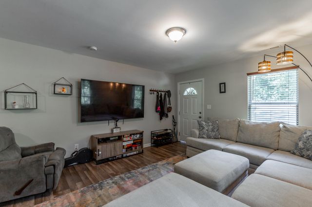 108 S Seminole Drive, Chattanooga, TN 37411