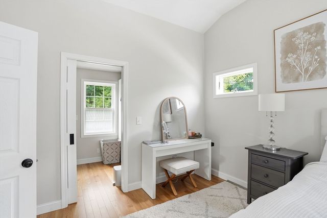 65 Lake St, Braintree, MA 02184
