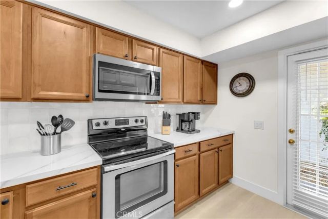 143 Desert Falls Circle, Palm Desert, CA 92211