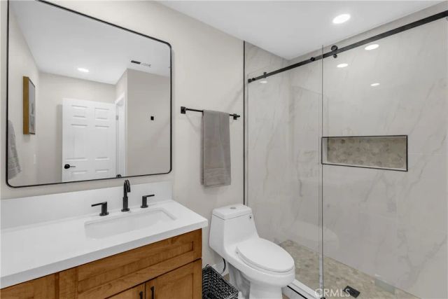 143 Desert Falls Circle, Palm Desert, CA 92211