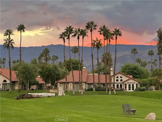 143 Desert Falls Circle, Palm Desert, CA 92211