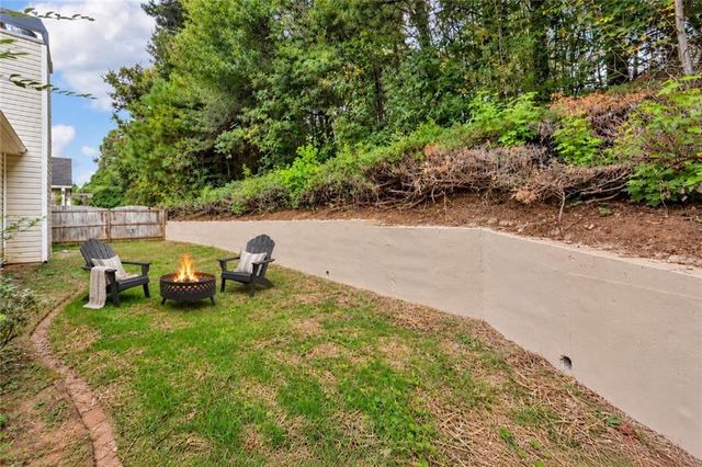 2789 Wynhaven Oaks Way, Lawrenceville, GA 30043
