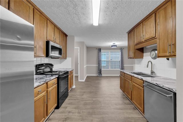 2789 Wynhaven Oaks Way, Lawrenceville, GA 30043