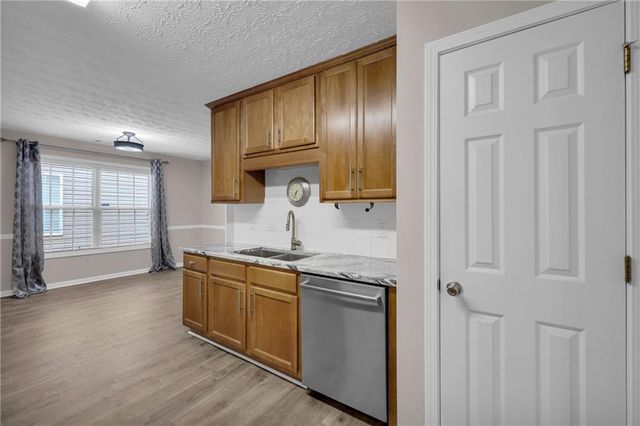 2789 Wynhaven Oaks Way, Lawrenceville, GA 30043