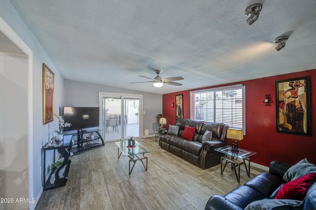 1652 W 2ND Street, Mesa, AZ 85201