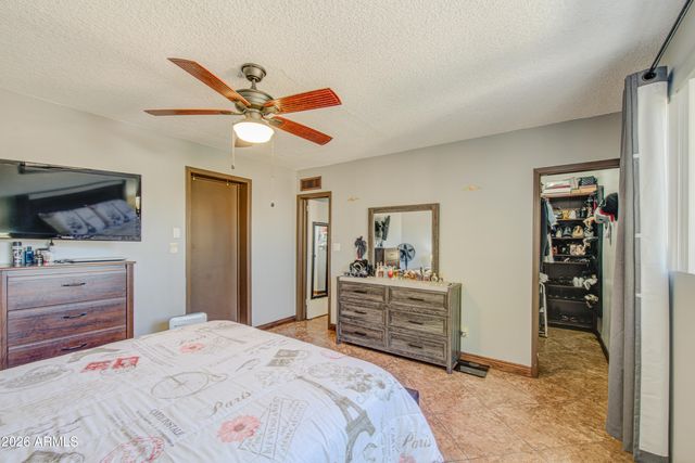 1652 W 2ND Street, Mesa, AZ 85201