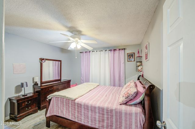 1652 W 2ND Street, Mesa, AZ 85201