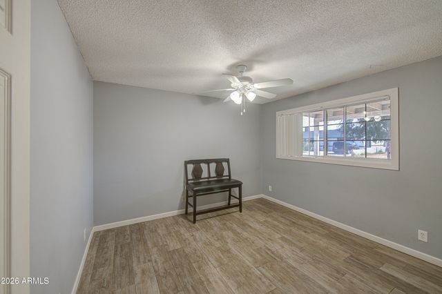 1652 W 2ND Street, Mesa, AZ 85201