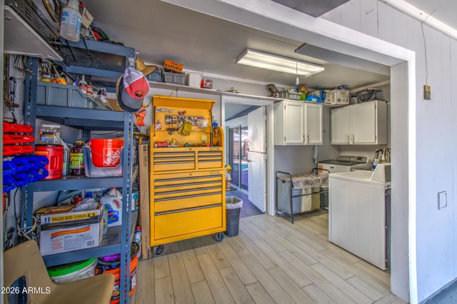 1652 W 2ND Street, Mesa, AZ 85201