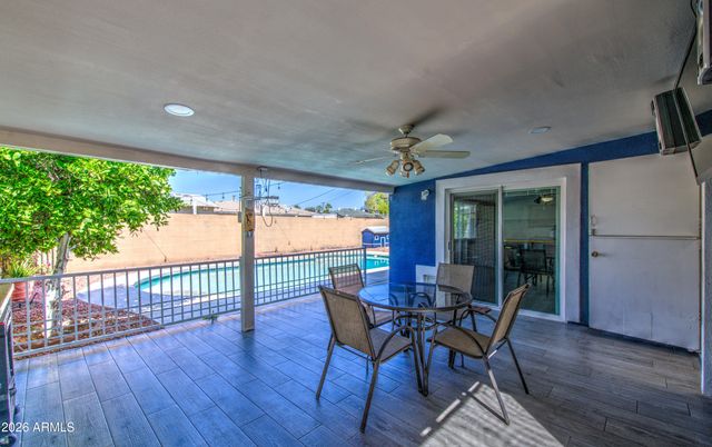 1652 W 2ND Street, Mesa, AZ 85201