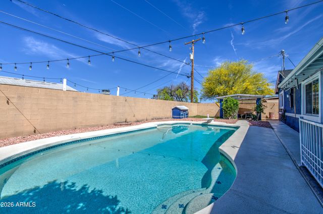 1652 W 2ND Street, Mesa, AZ 85201