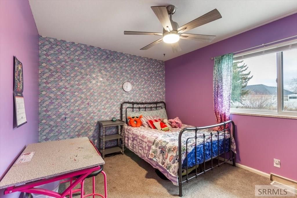 Image 14 of property listing at 3715 S 5th W, Idaho Falls, ID 83404