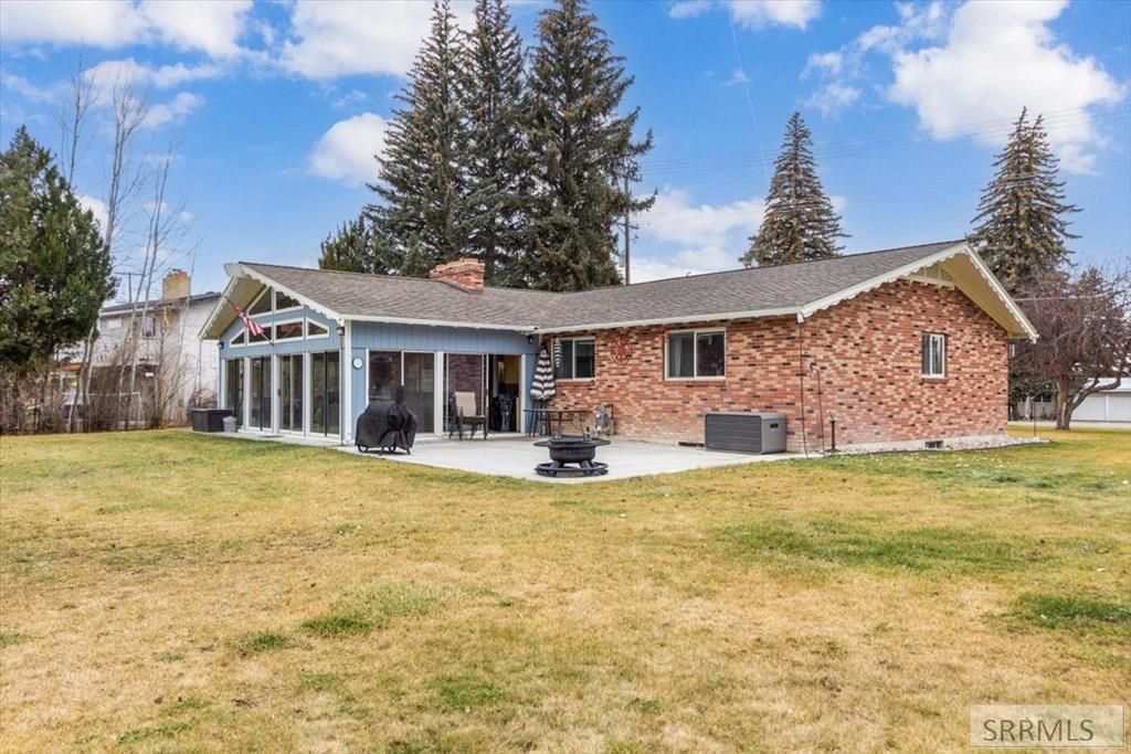 Image 28 of property listing at 3715 S 5th W, Idaho Falls, ID 83404