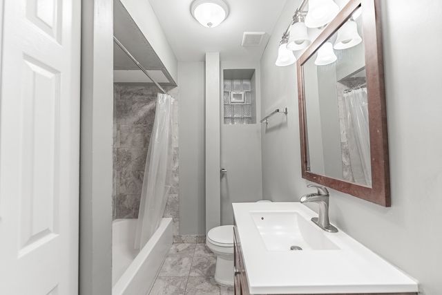 1631 W 18th Street 2, Chicago, IL 60608