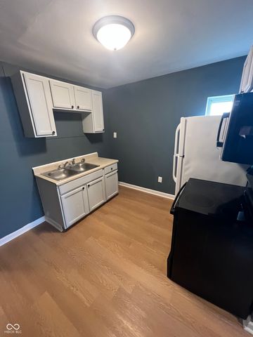 2532 N Temple Avenue, Indianapolis, IN 46218