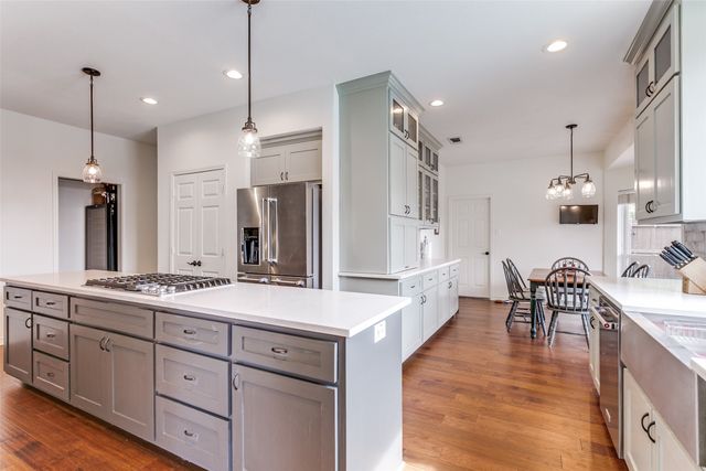 3229 Birch Avenue, Grapevine, TX 76051