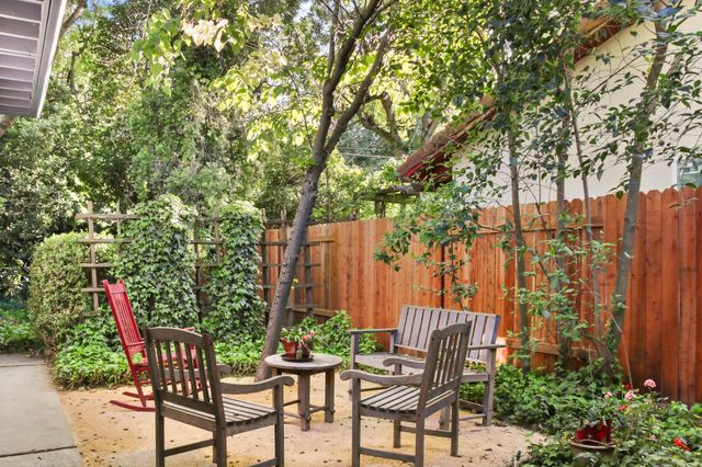 1114 Purdue Dr, Davis, CA 95616