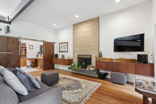 1114 Purdue Dr, Davis, CA 95616