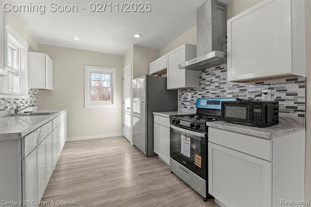 5251 Nottingham Road, Detroit, MI 48224