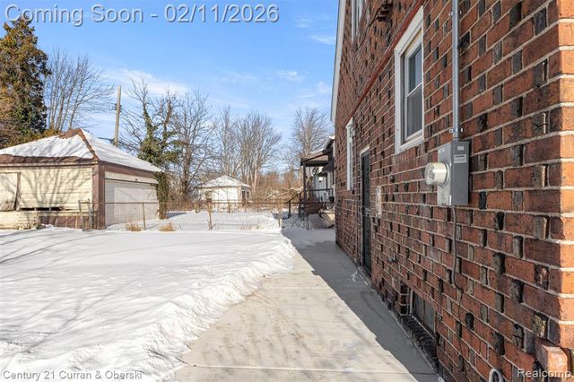 5251 Nottingham Road, Detroit, MI 48224