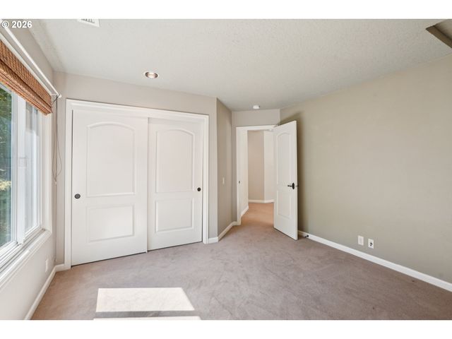 1224 TYNDALL Ct, Lake Oswego, OR 97034