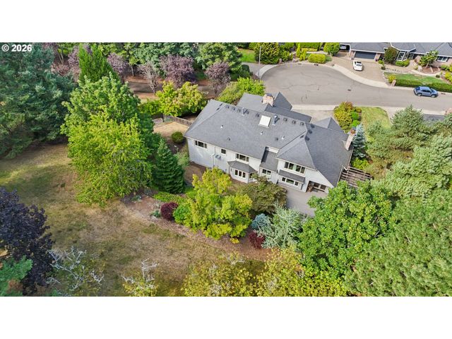 1224 TYNDALL Ct, Lake Oswego, OR 97034